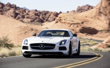  Mercedes-Benz SLS AMG   